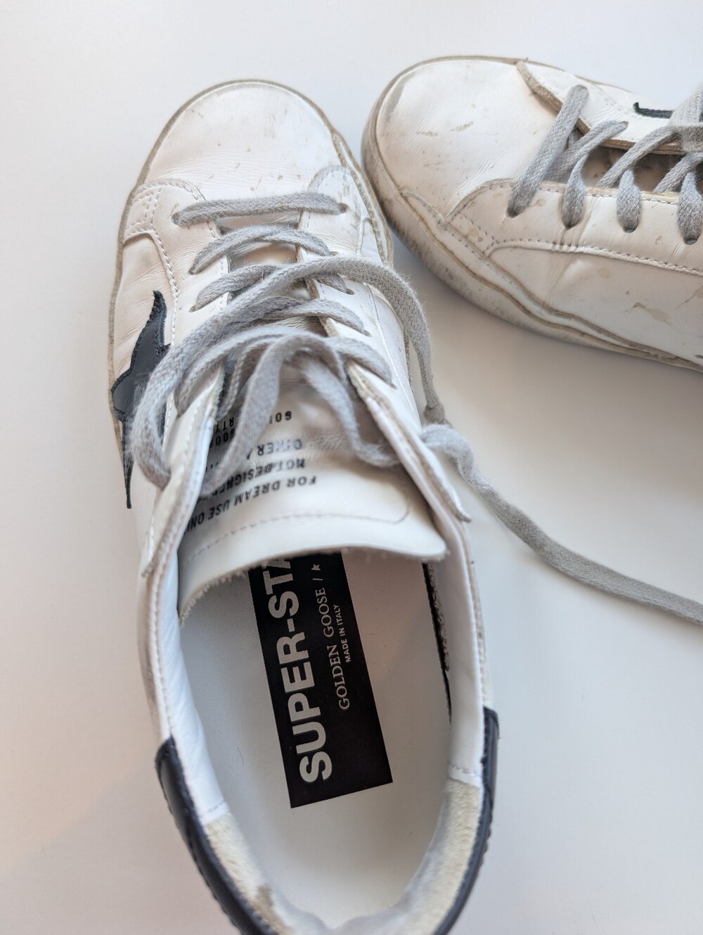 Golden Goose White Leather Sneakers with Black Star Accent - Size 37 - Picture 9 of 16